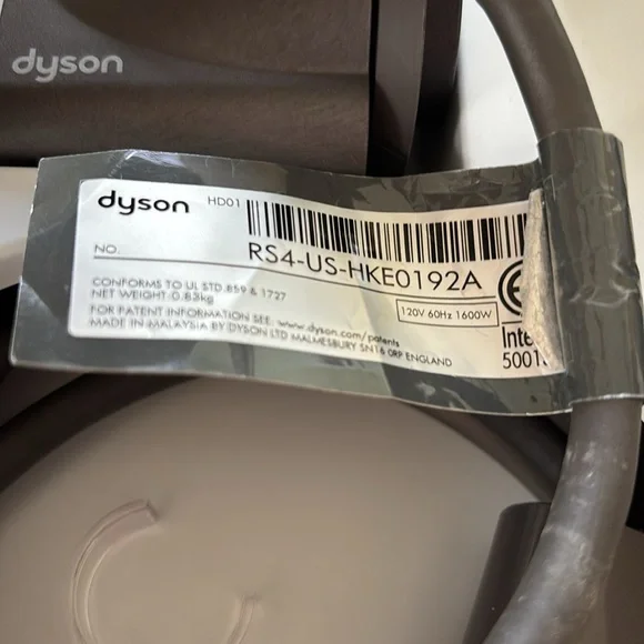 Dyson Supersonic Hair Blow Dryer with Attachments. Excellent condition - Picture 5 of 7